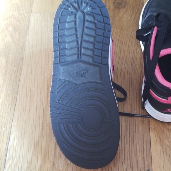 Brand new jordans - Picture 4 of 4